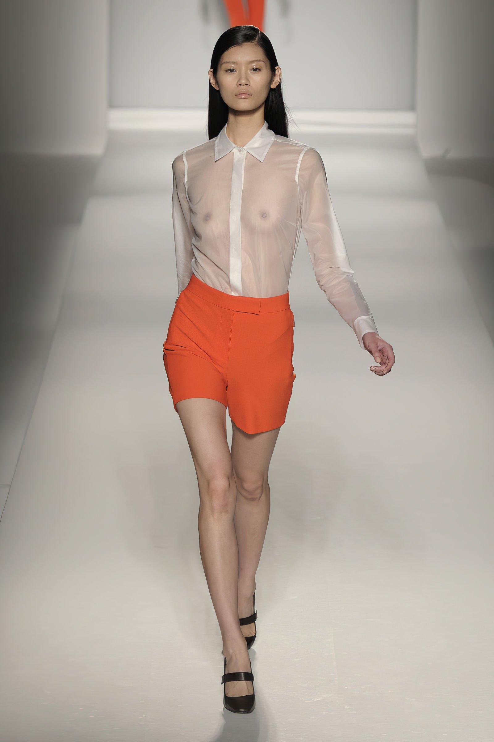 超模奚梦瑶露点走秀@Max Mara Ready to Wear Spring 2011 Vogue Fashion Week