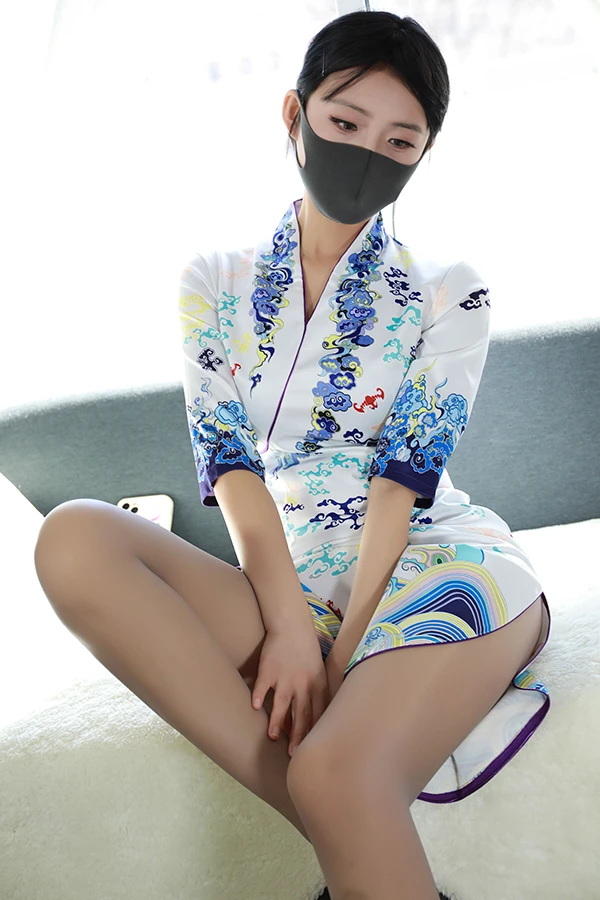 正点嫩模李佳海航空姐灰丝无圣光粉B图集